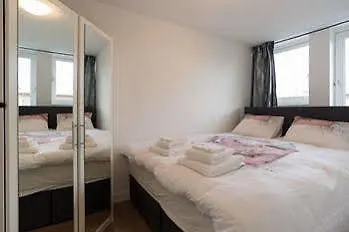 Hotel apartamentowy Bos En Lommer - Erasmus Park Area 3*